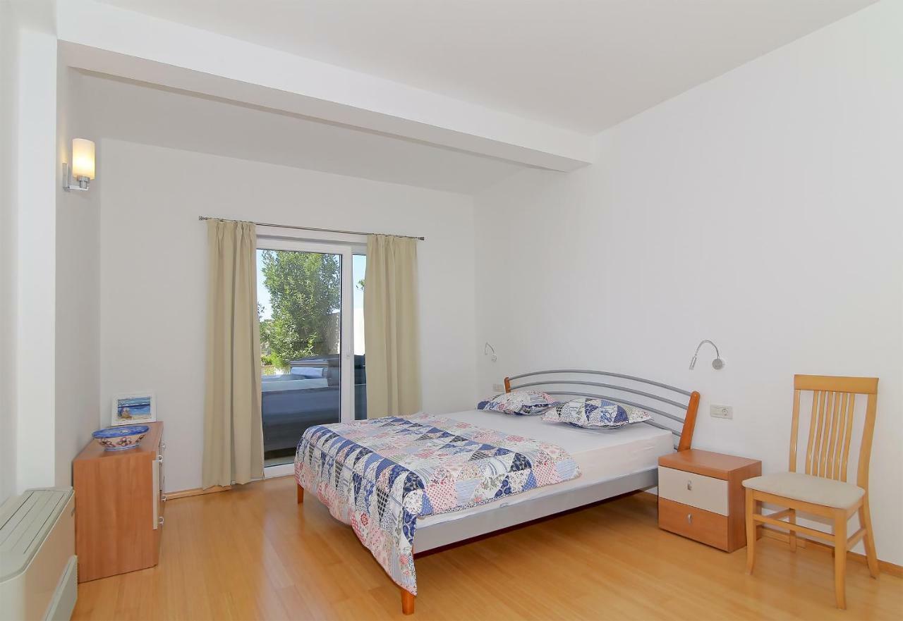 Abelia, Two Terraces, Hot Tub, Free Parking Apartamento *