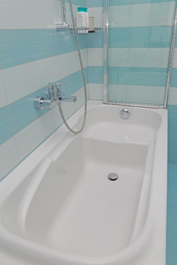 Apartamento Abelia, Two Terraces, Hot Tub, Free Parking Dubrovnik