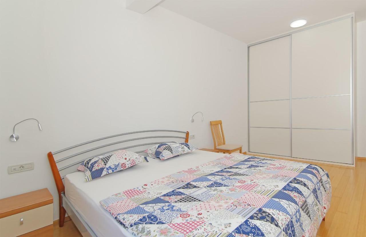 Abelia, Two Terraces, Hot Tub, Free Parking Apartamento